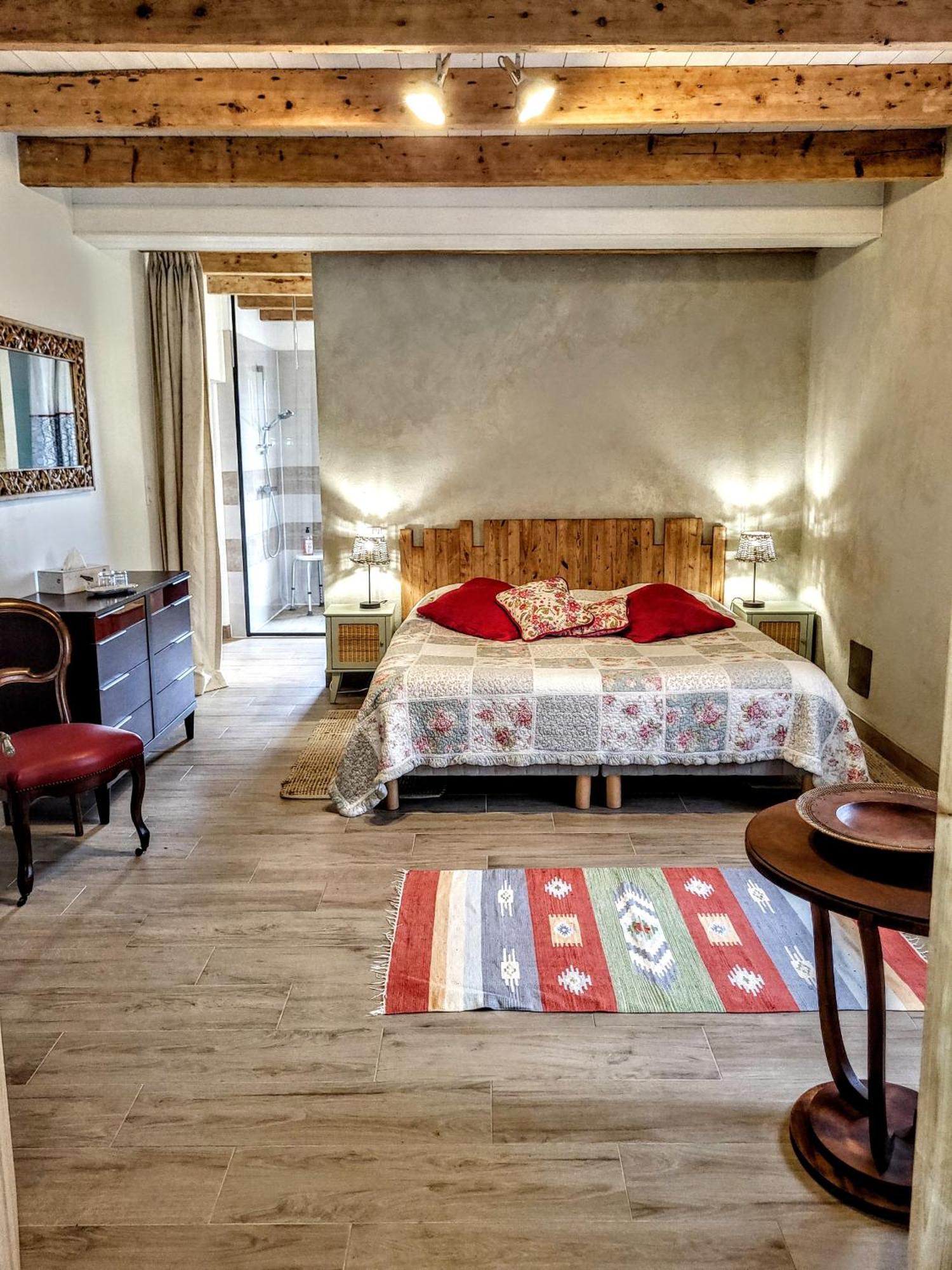 Villa Ferme du Moulin de Paillères à Galapian Extérieur photo